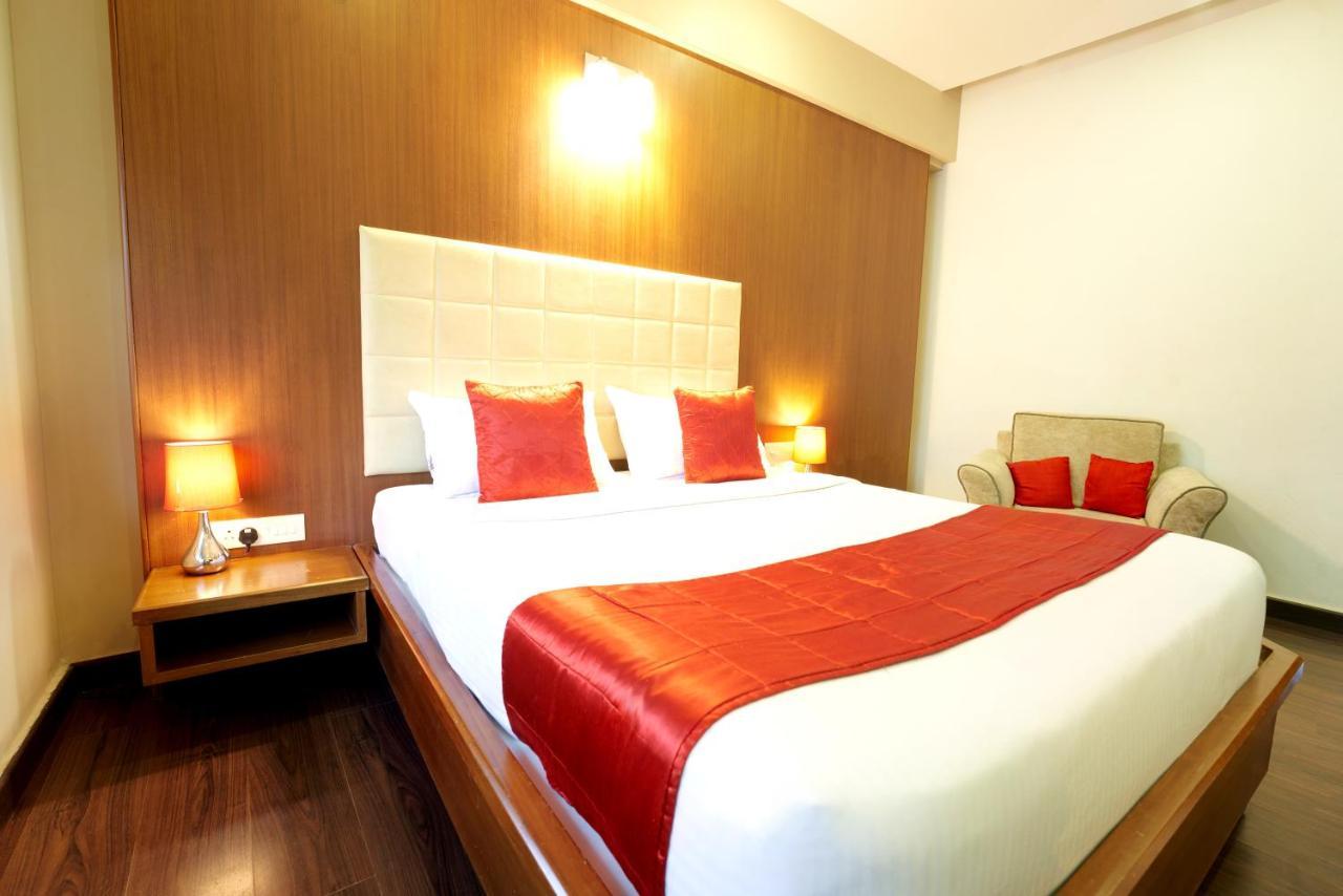 Hotel Prestige, Mangaluru Zewnętrze zdjęcie