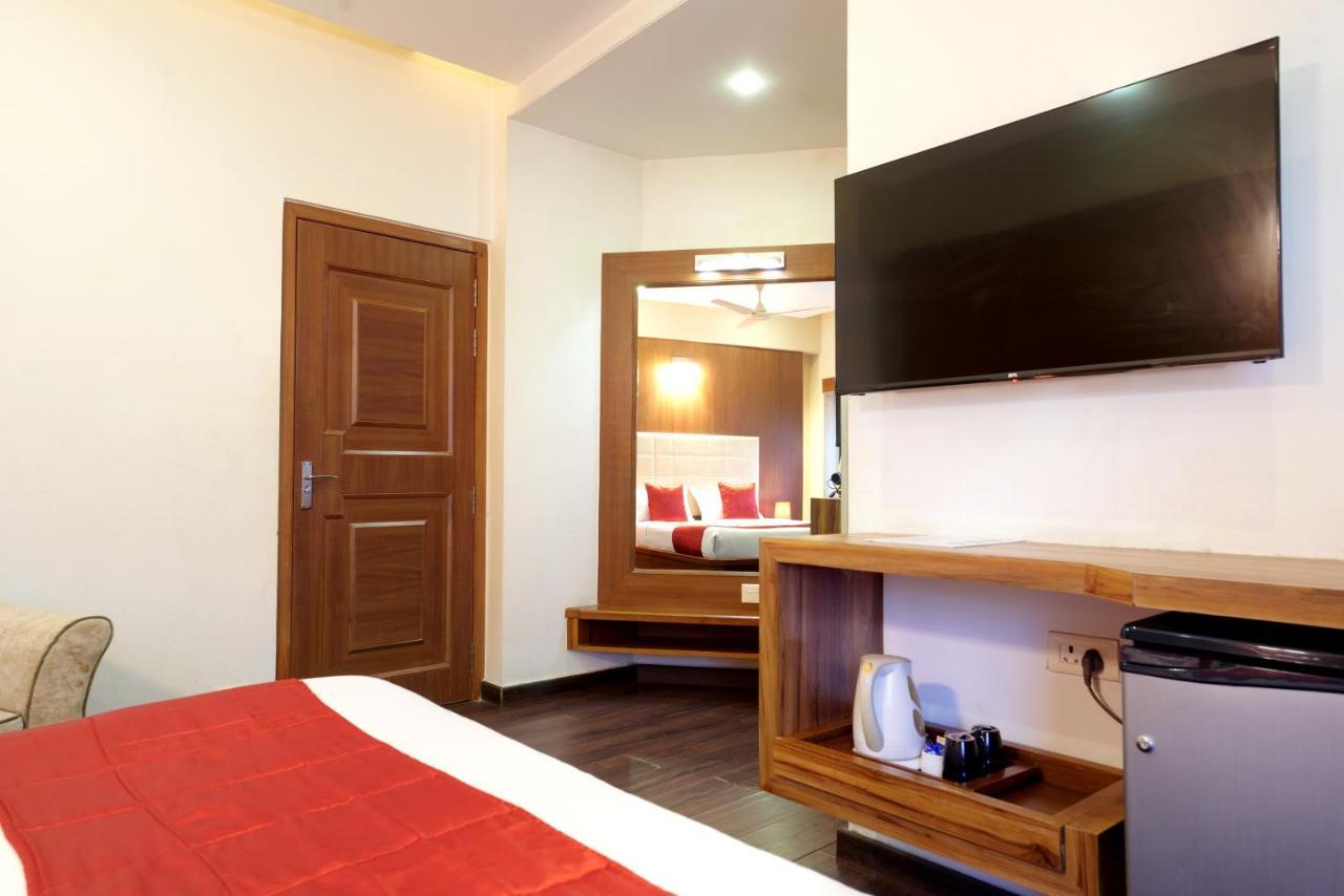 Hotel Prestige, Mangaluru Zewnętrze zdjęcie